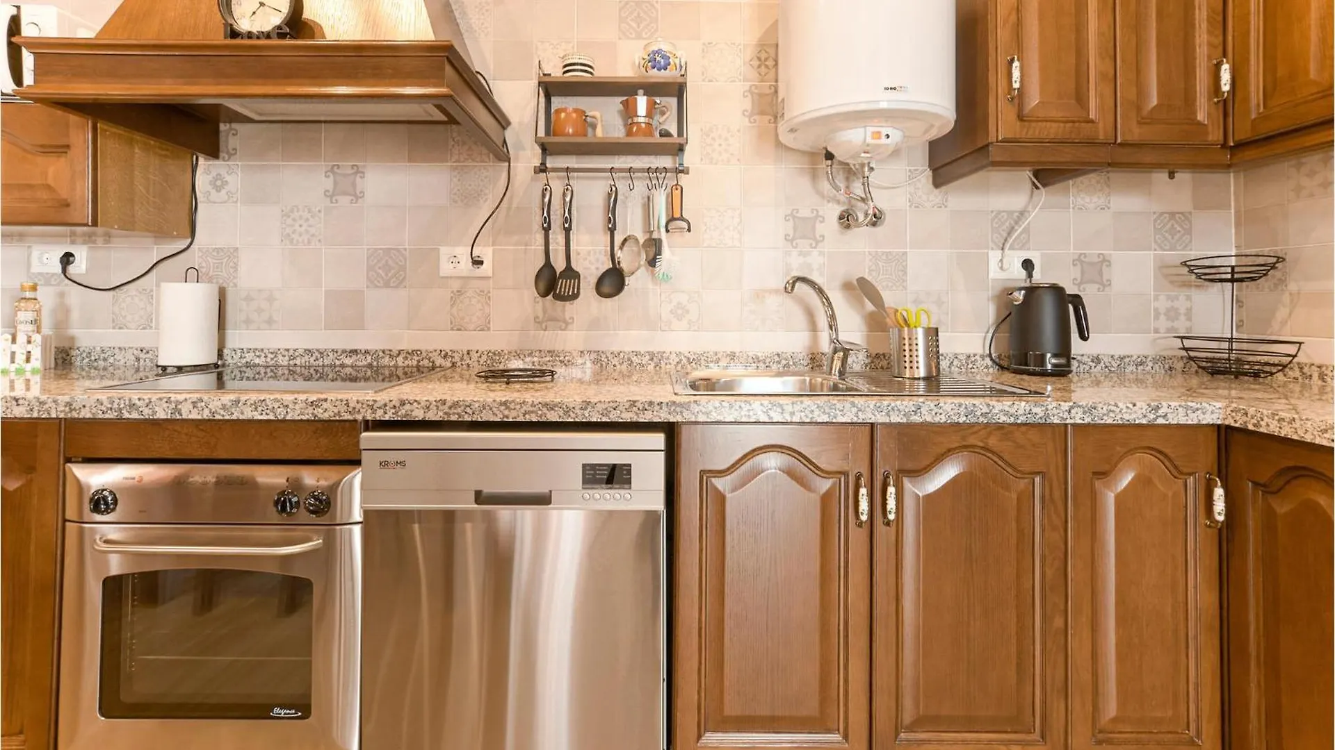 Amazing Home In Rute With Kitchenette Holiday home